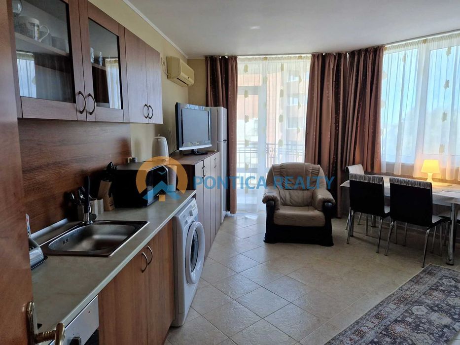 Продава се Двустаен апартамент в к.к. Слънчев бряг - 65 кв.м за 1308 €/кв.м - Снимка #4