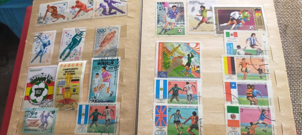 Продаю альбом марок времён СССР