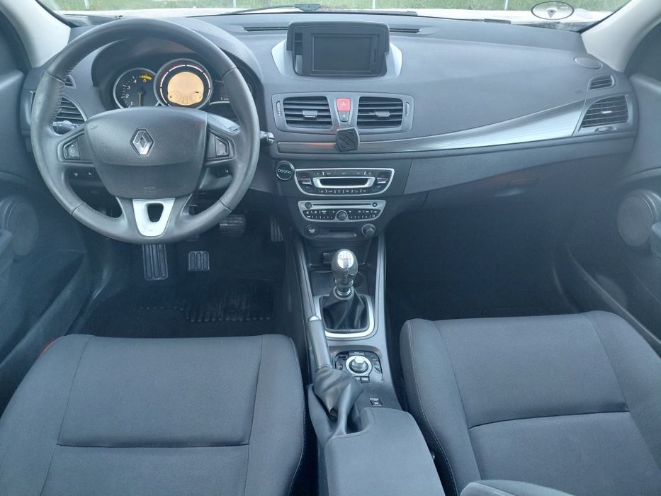 Renault megane 1,9 diesel an 2010 euro 5  full dotarii!!!