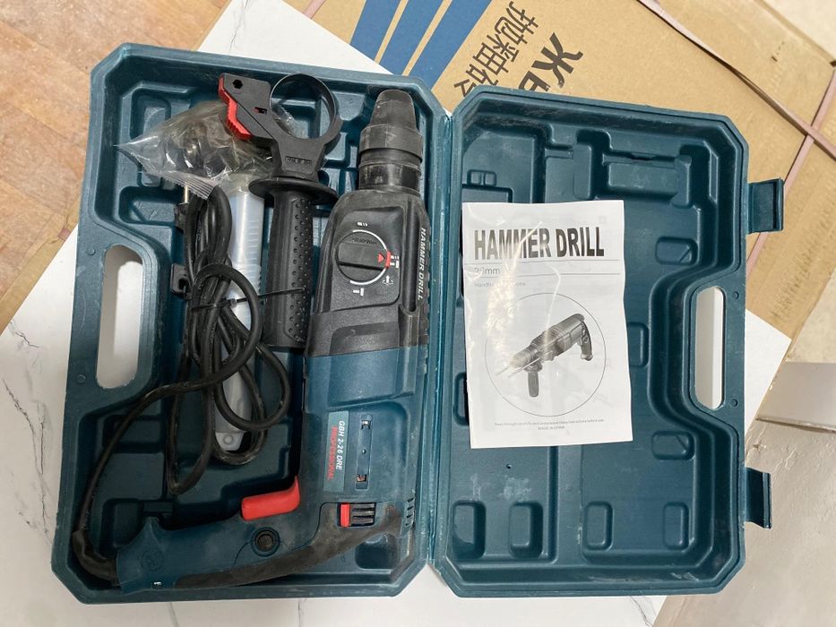 Перфоратор продам новый