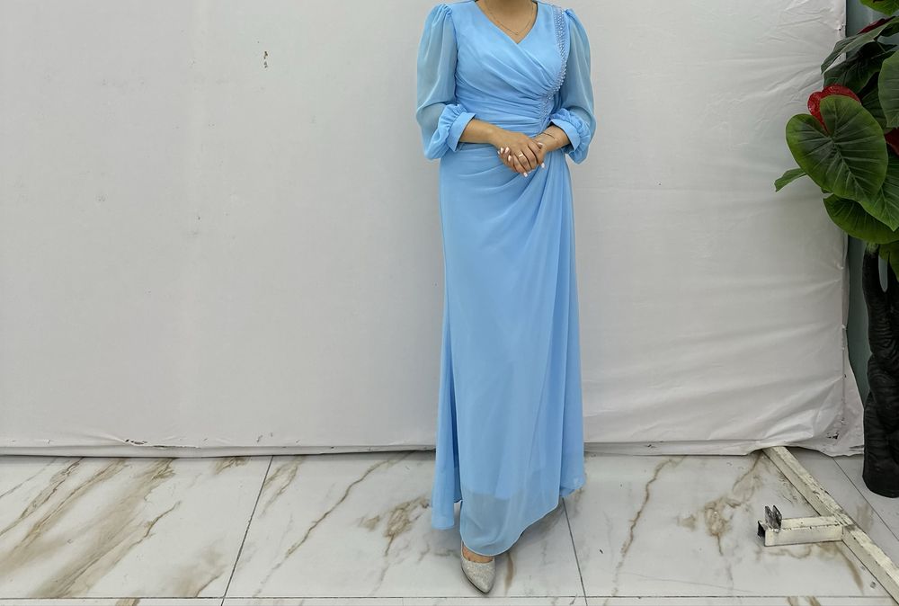 Платья 42-44 р, голубой цвет