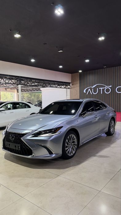 Lexus ES300h 2026