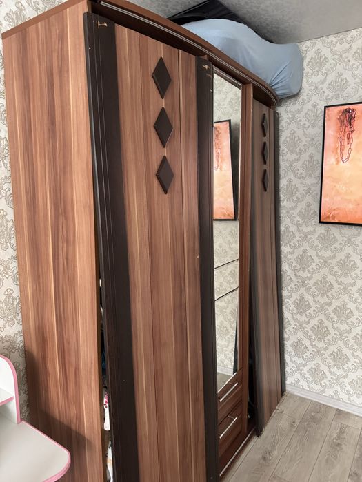 Шкаф купе в отличном состоНий