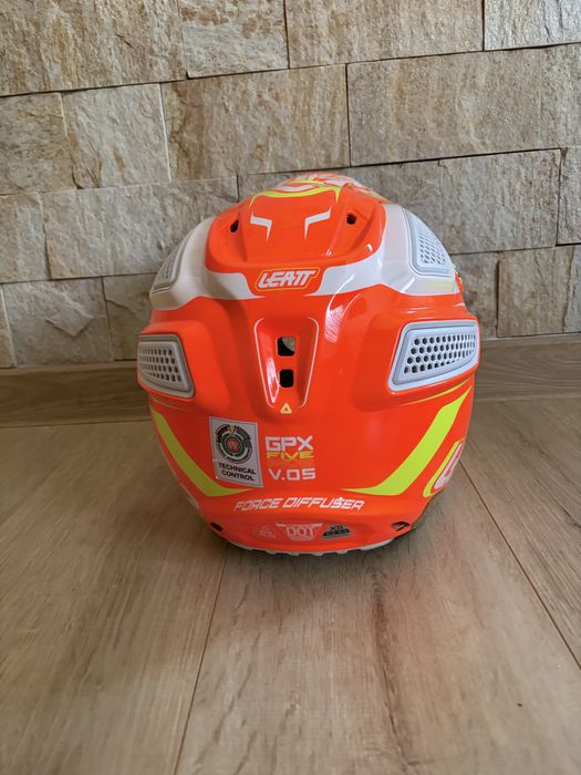 Leatt GPX 5.5 Composite