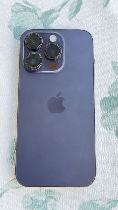 Продавам IPhone 14 Pro