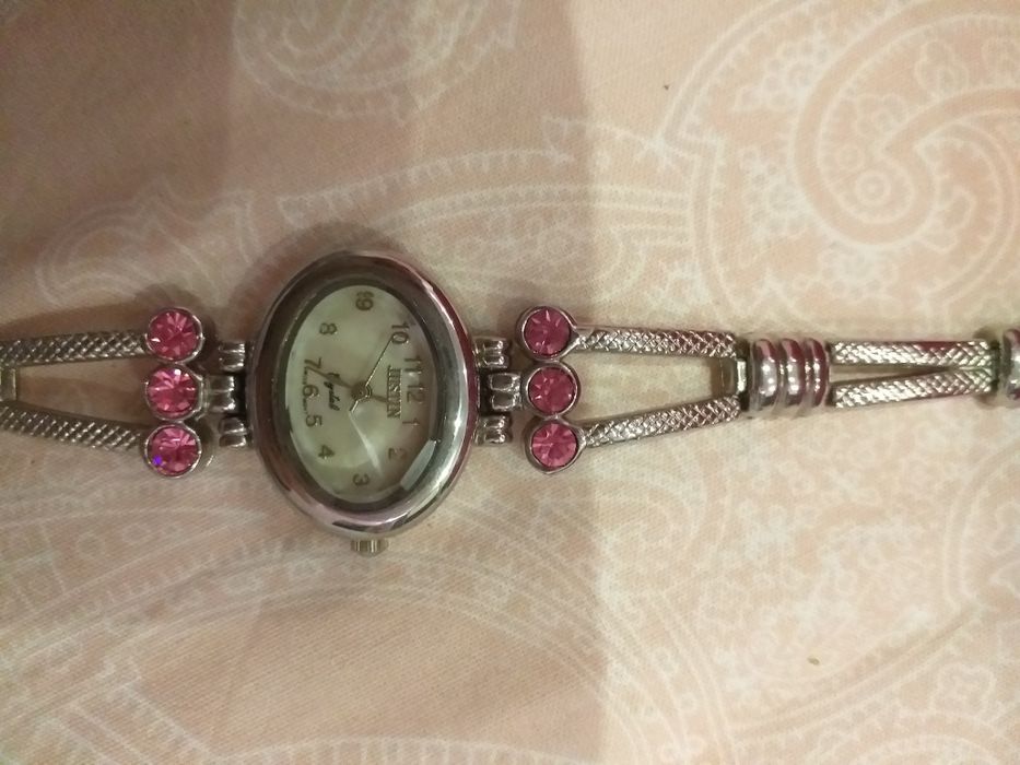 Дамски часовници