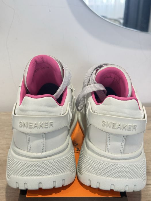 Топ Кецове ! Естествена кожа ! Чисто нови !