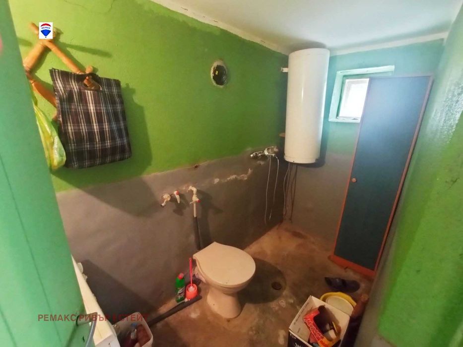 Продава се Къща в с. Батин, Област Русе - 100 кв.м за 115 €/кв.м - Снимка #14