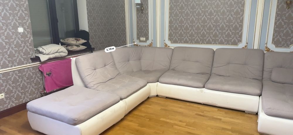 Срочно продам диван угловой