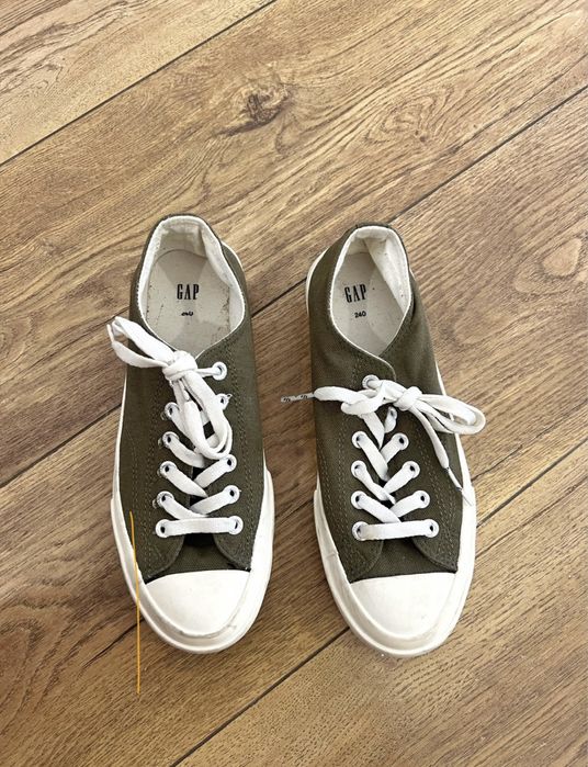 Кеды Gap продам хаки зеленый