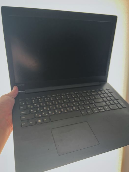 Ноутбук сатылады lenovo