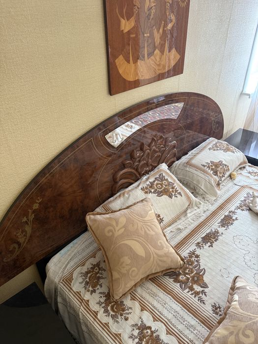 Итальянский спальный гарнитур