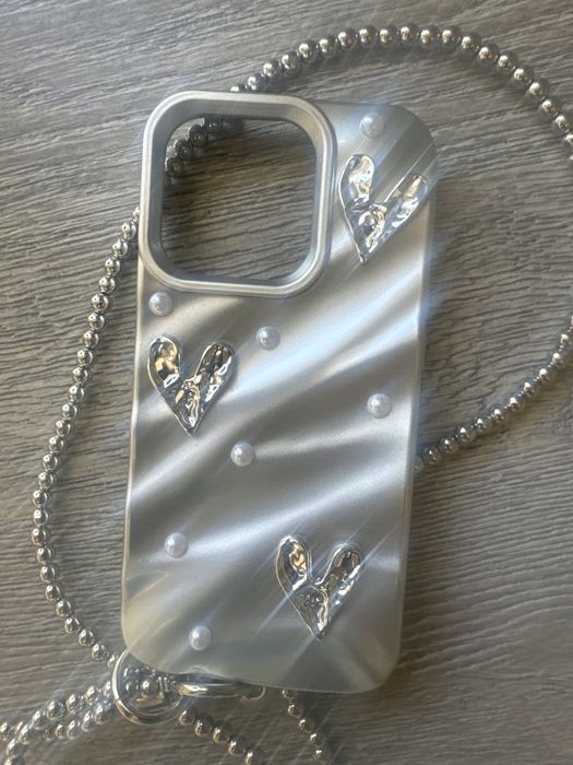 Продаю чехол с подвеской!