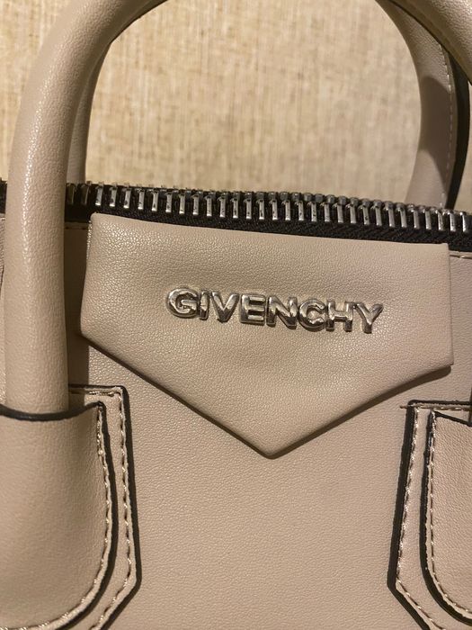 Givenchy дамска чанта