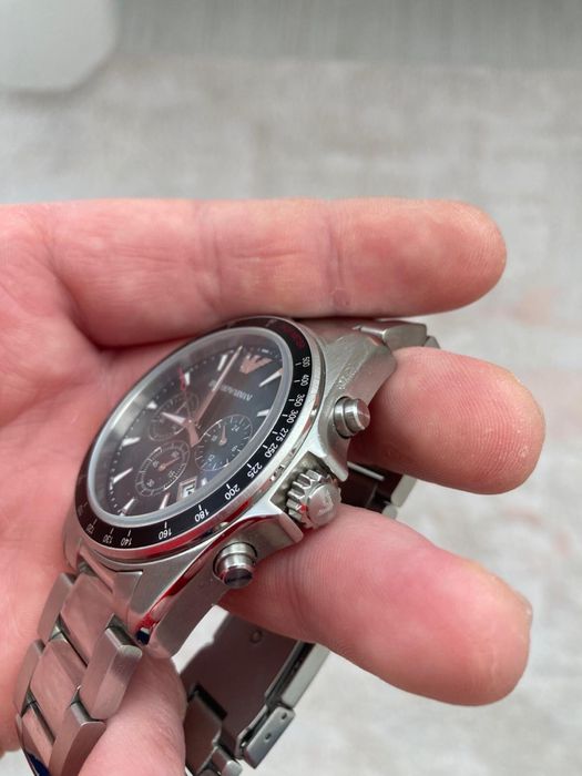 Vand ceas Emporio Armani  in stare excelenta