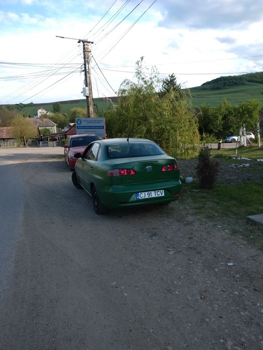 Vând Seat Cordoba 1.4 Tdi