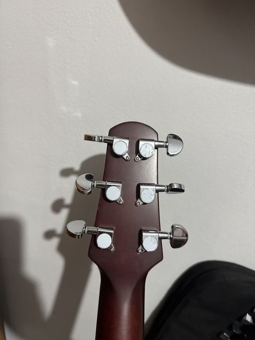 Акустическая гитара Walden