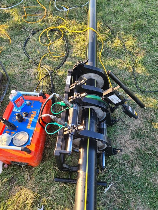 Execut lipitori cap la cap și electro fuziune