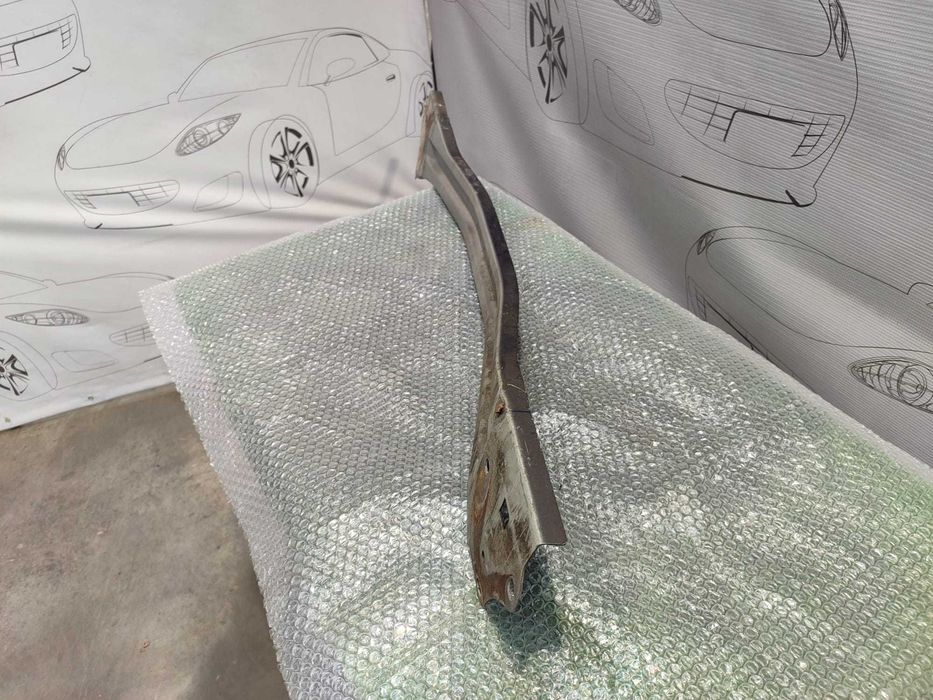 Traversă bară spate Toyota Yaris 52172-0D020 2017 / [2012-2020] / (1C3)