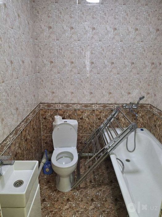 Ал СРОЧНО продается 4/3/5 Узбум