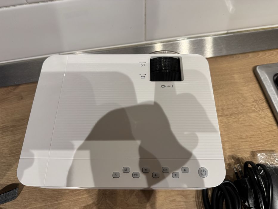 Videoproiector Vankyo Leisure 470