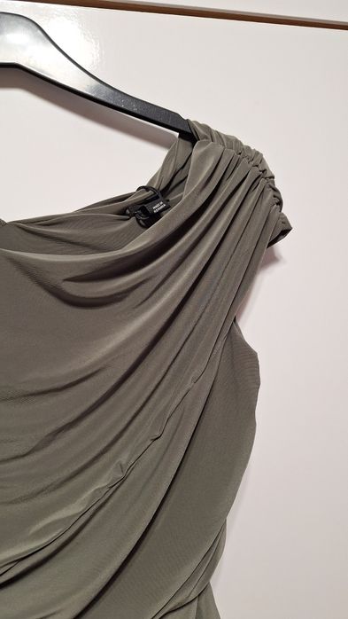 Body kaki cu o singura  maneca lunga