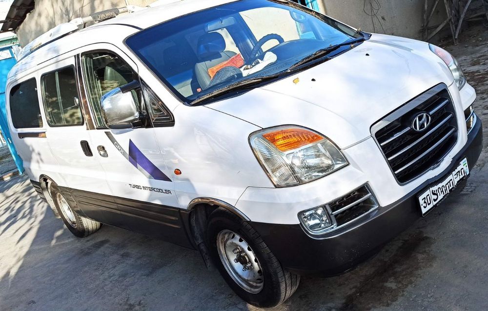 Hyunday STAREX 2005. 11kishilik