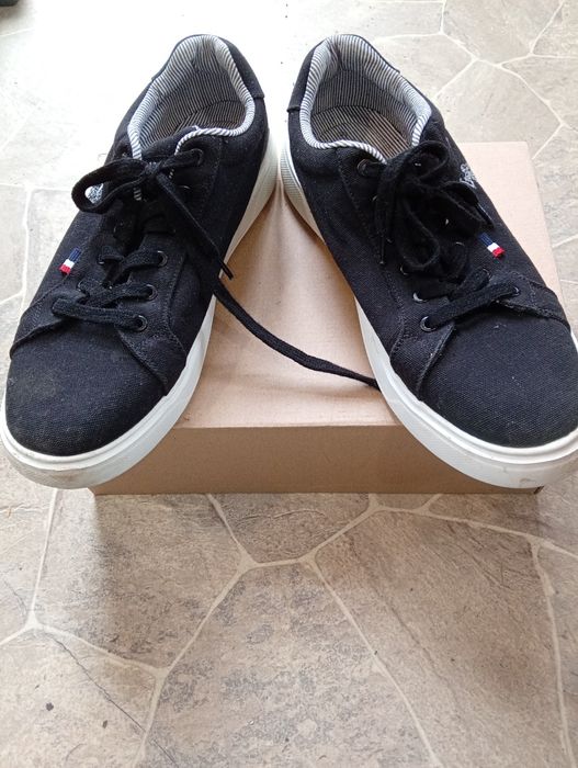 Маратонки на Поло.