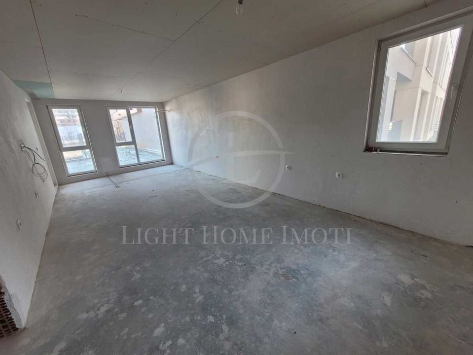 Продава се Тристаен апартамент в Пловдив, Остромила - 124 кв.м за 823 €/кв.м - Снимка #3