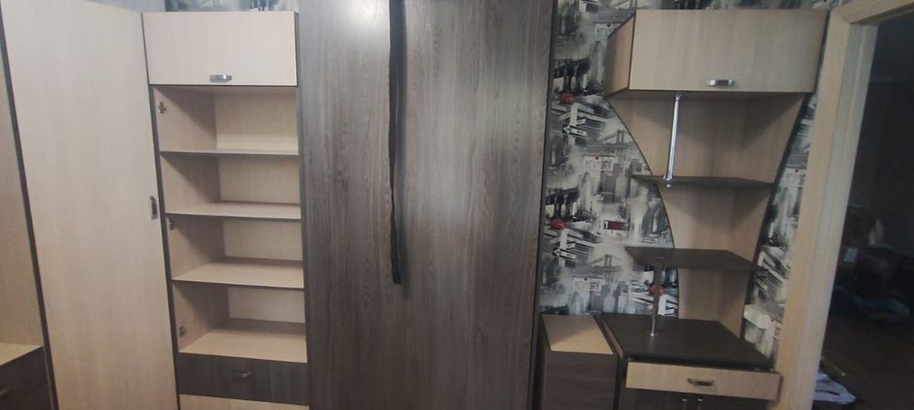 Продам детскую стенку