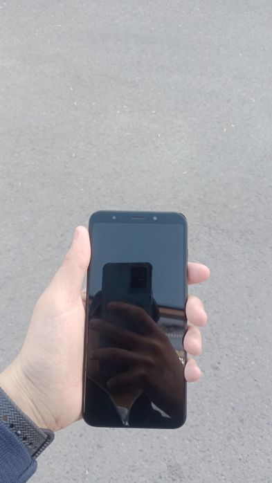 Redmi 5 plus sotiladi