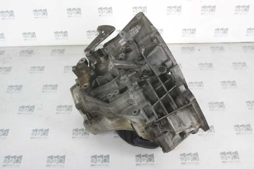 Ръчна скоростна кутия за Nissan Qashqai 2.0DCI 150 к.с. (2006-2014)