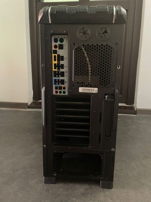 Carcasă pc gaming cooler master CM 690 II