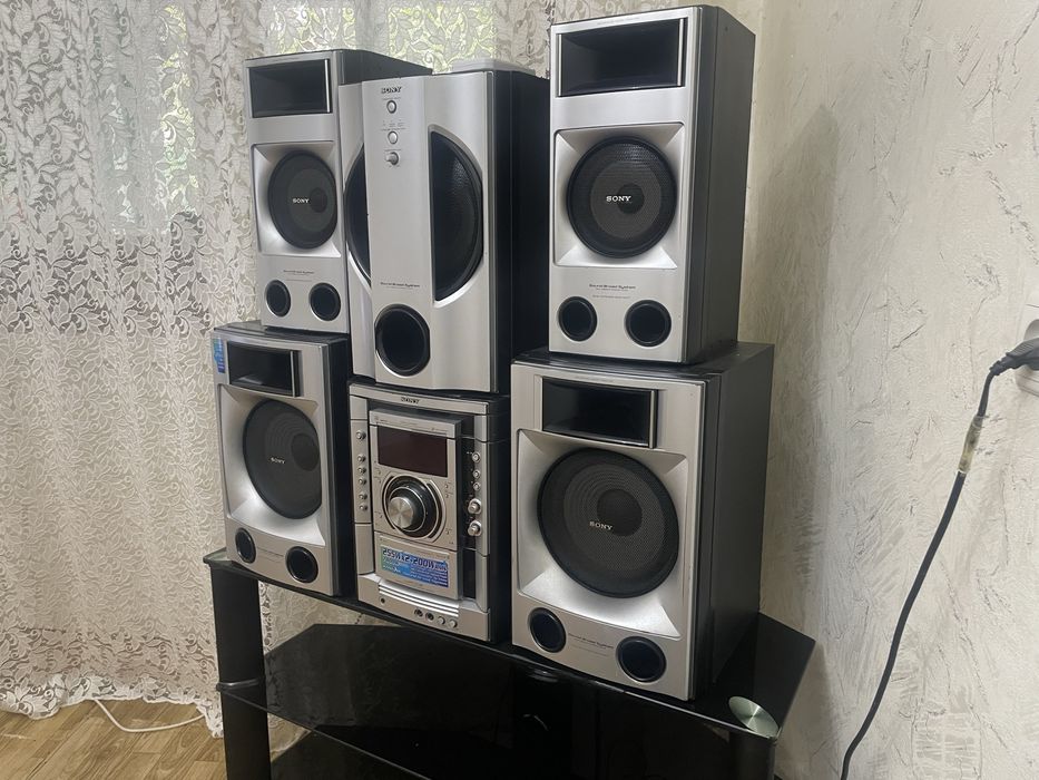 Музыкалный центр Sony