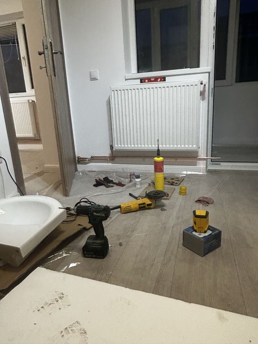 Instalatii Sanitare - Electrice - Termice - montare ob. sanitare etc