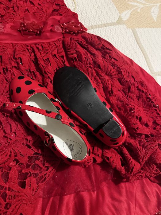 Детска рокля с или без обувки