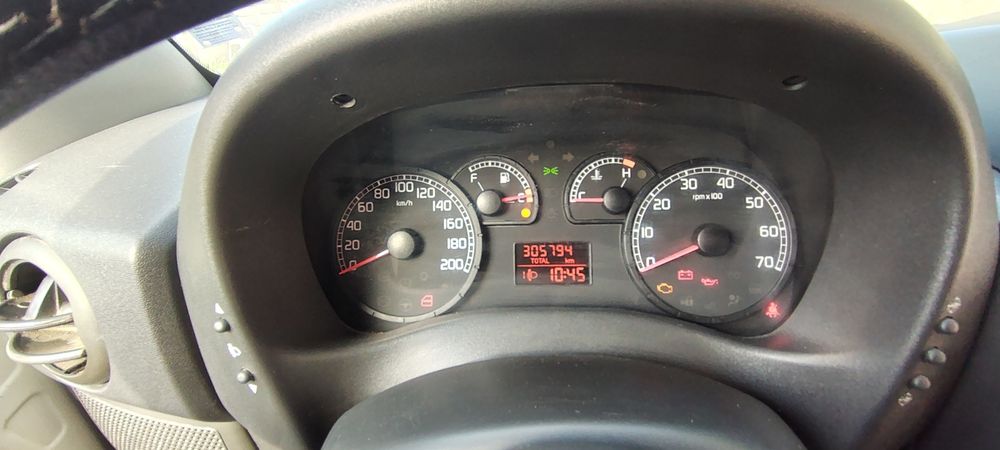 Fiat Doblo 1.9 Multijet 105к.с. 2007год.