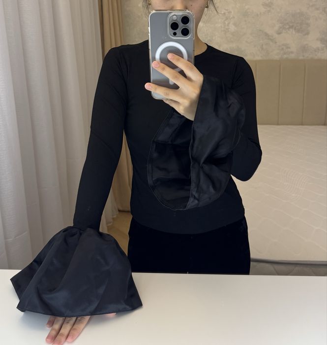 Кофта лонгслив черный и красный