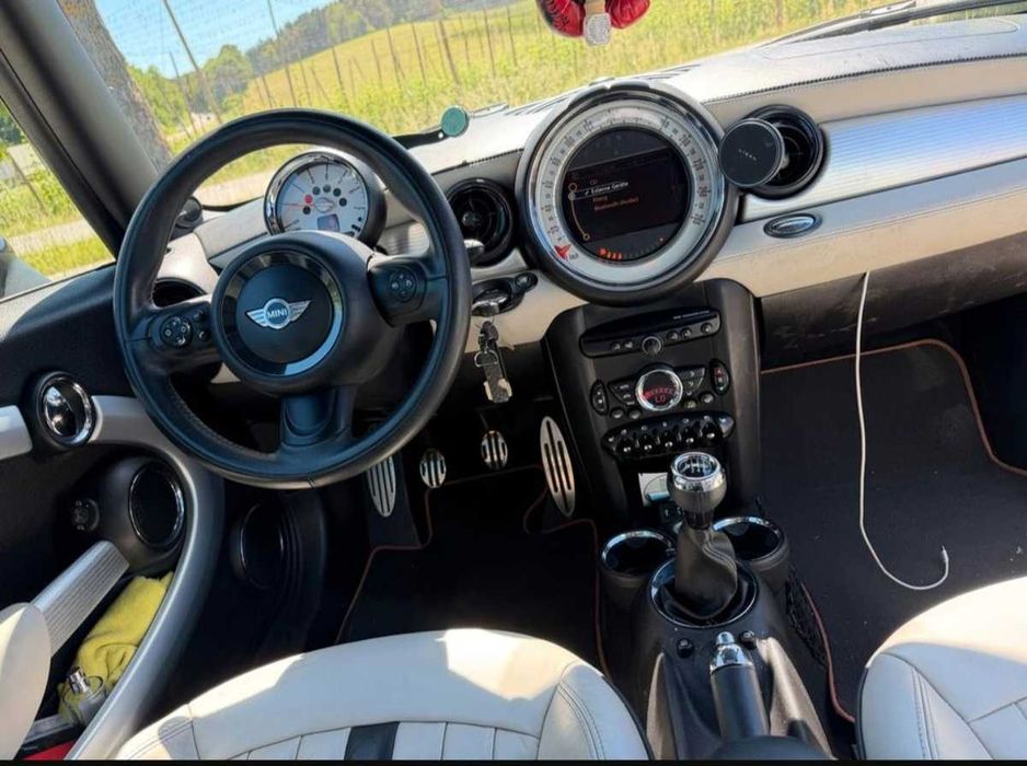 Mini Cooper Clubman 2013