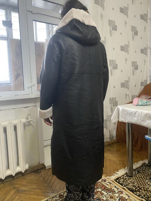 Продам дубленку черного цвета