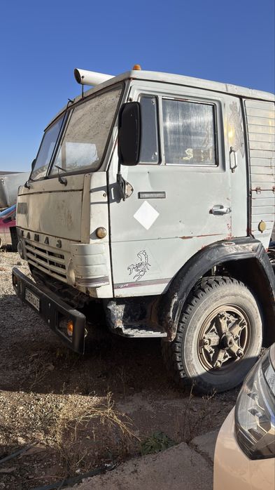 Продам камаЗ тягач 1992 года