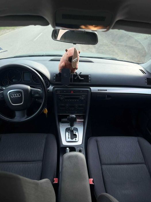 Продавам Ауди а4 авант
