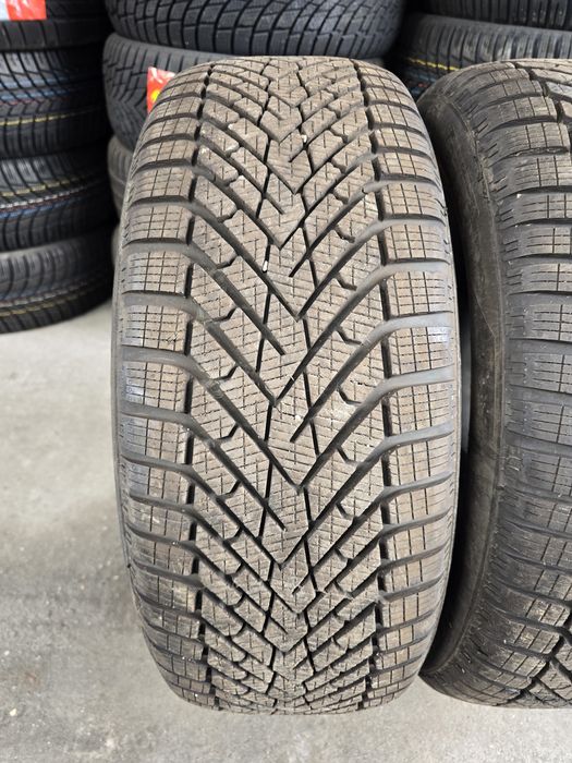 235/55/18 PIRELLI 2бр