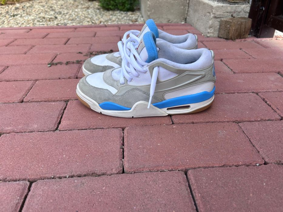 Air Jordan 4 RM Gri cu alb si albastru Mărimea 38