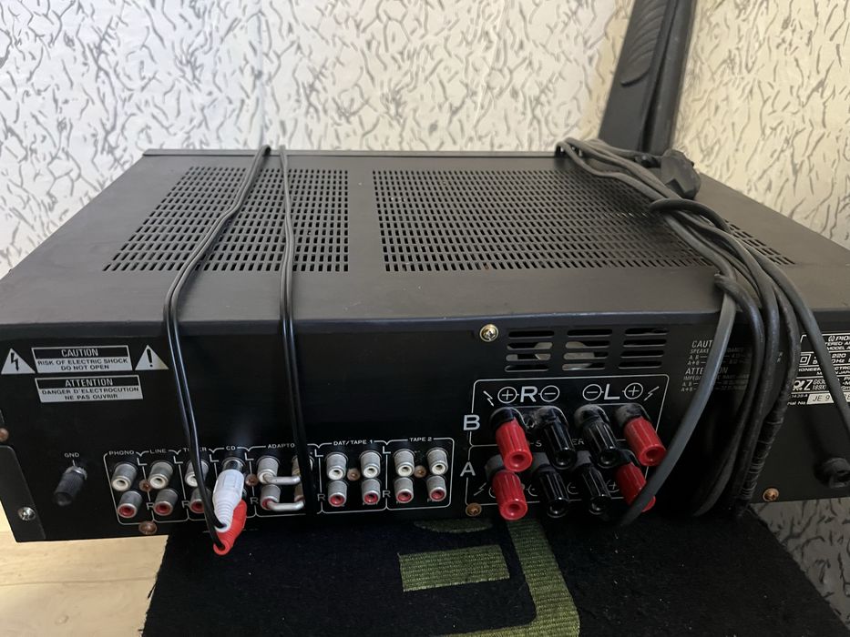 Усилвател pionner 550w