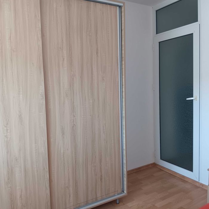 Inchiriez apartament 2 camere