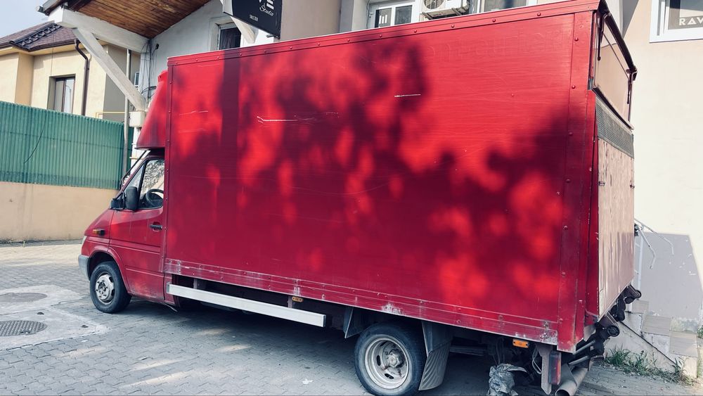 Mercedes sprinter