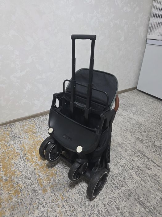 Прогулочная каляска