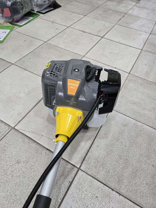 Бензокосилка. Benzinli o't o'radigan. Orginal yangi, Новая!