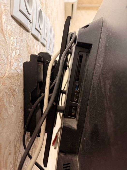 Cрочно продаётся телевизор Altel 32